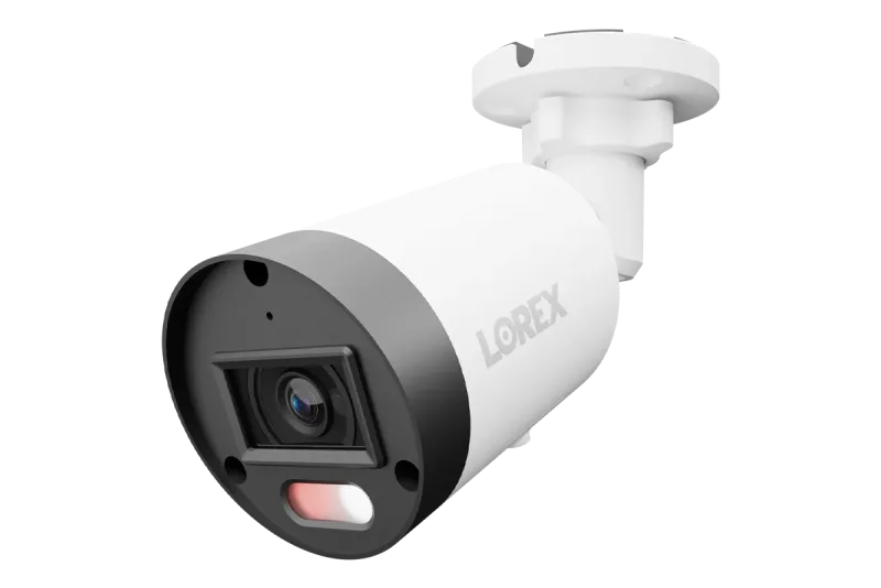 Caméra dôme PoE Lorex Connect U3 4K avec lumières dissuasives rouge et bleu