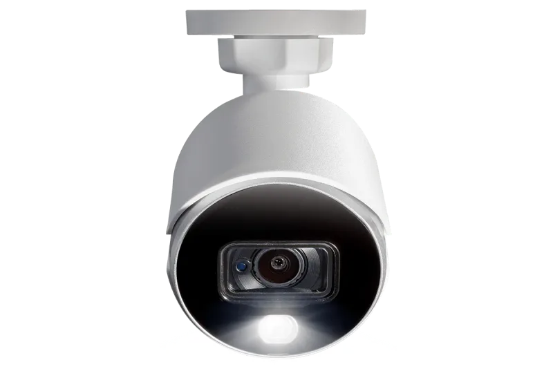 Sistema DVR Lorex 4K de 8 canales y 2TB con 3 cámaras analógicas con disuasión activa - Amazon