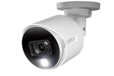 Sistema DVR Lorex 4K de 8 canales y 2TB con 3 cámaras analógicas con disuasión activa - Amazon