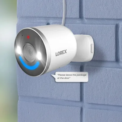 Videocitofono Lorex 2K a batteria e telecamera di sicurezza Wi-Fi 6 4K Spotlight per interni/esterni