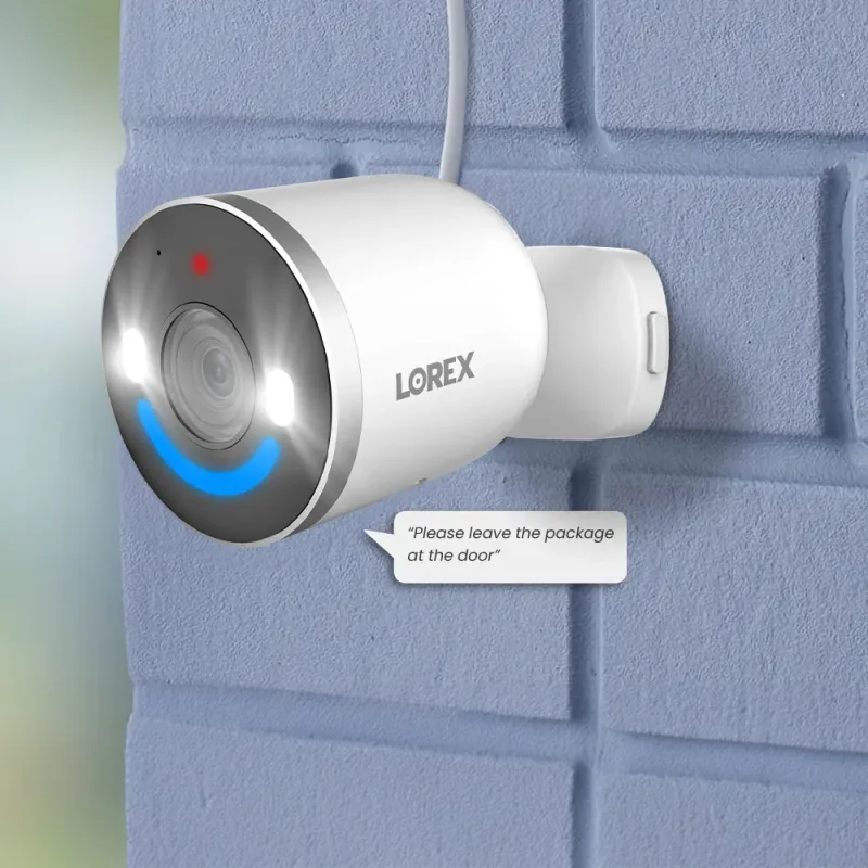 Videocitofono Lorex 2K a batteria e telecamera di sicurezza Wi-Fi 6 4K Spotlight per interni/esterni
