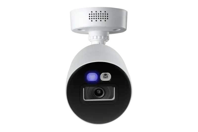 Lorex 4K 20 kameraa tukeva (16 langallista ja 4 Fusion Wi-Fi) 2TB langallinen DVR-järjestelmä ja 8 älykkäällä pelotuksella varustettua kameraa