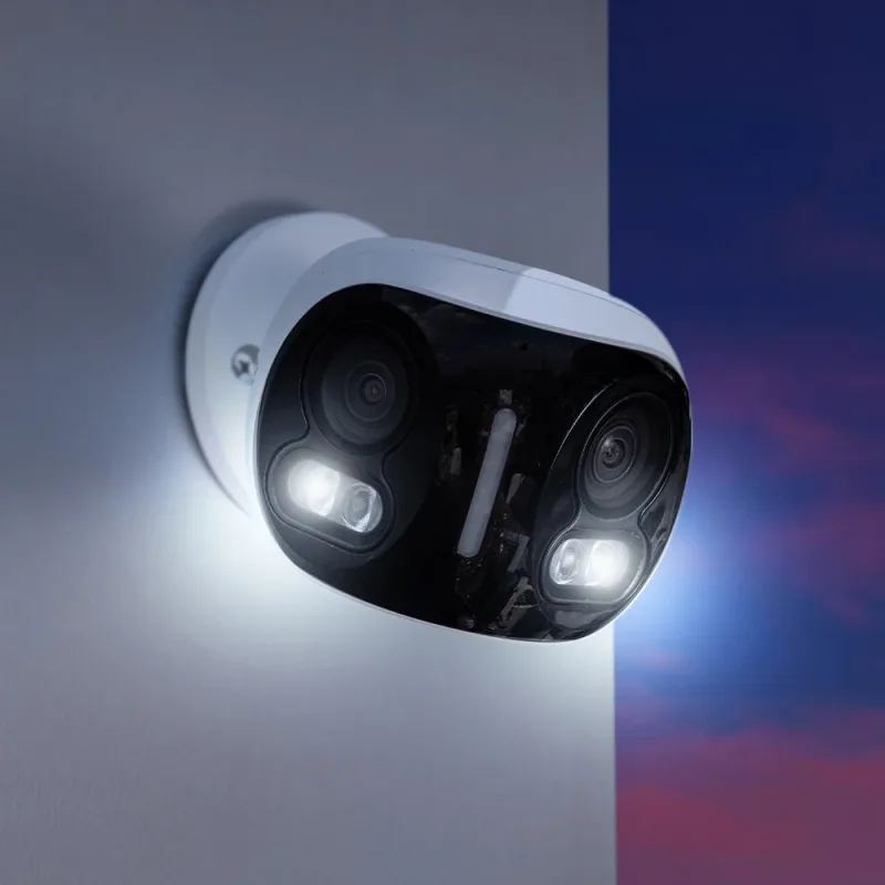 Caméra de sécurité Wi-Fi Lorex 4K à double objectif avec éclairage de sécurité intelligent